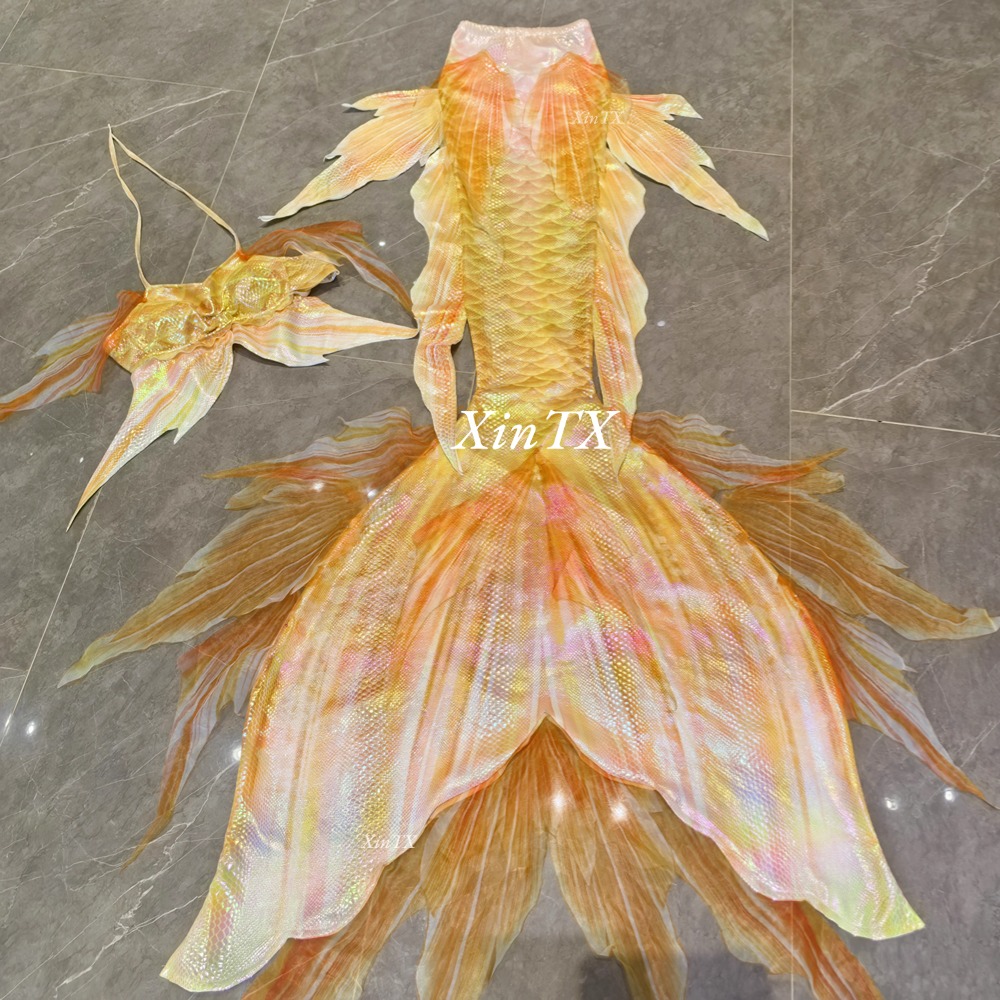 Aquarium & Marine Museum Universiti Malaysia Sabah Kota Kinabalu Sabah Photos - المهنية الكبار حورية البحر الذيل الساخن